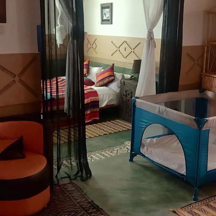 Riad Des Vieilles Charrues Boumalne Exterior foto